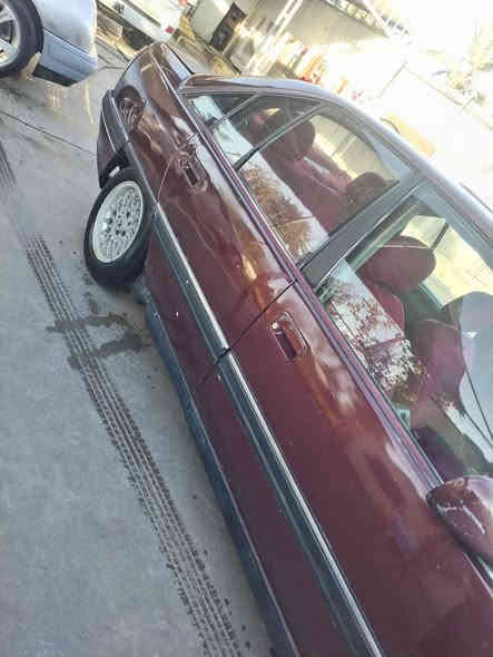 اوبل اوميكا موديل 91
سنويه ساقطه رقم بغداد تريد تحويل تريد وكاله عامه
تخم تاير وصدر امامي خلفي بشرط 
سلايت شغال جام كهربائي 
بدون خياس بدون ضربه جارده بلاد بدون صبغ 
كير ومحرك مكفول كهربائيات كامله 
غرفتها نضيفه دوشمه جديده قماره كشنات 
مكانها ديالى المقداديه 
سعرها 32 وبيها مجال 
***********
أبو مصطفى
