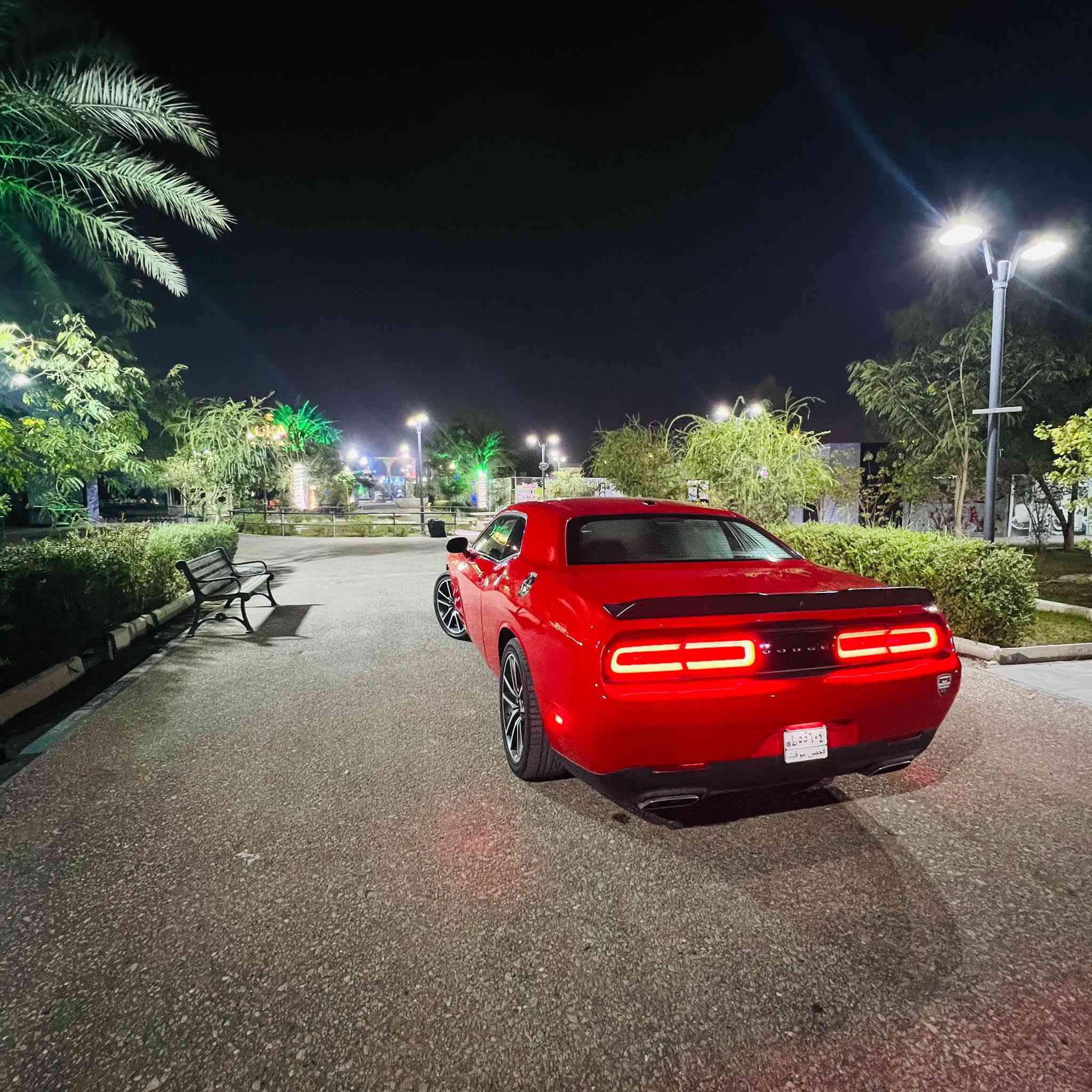 جالنجر 2023
RT 5.7 

ماشي 13 الف قابل للزيادة 

سماعات alpain 

عليها 4 دبلات صفر بلادي

بيها دبات سود من امريكا 

بوابات تفاعلية 

حدادية شركة بلادي 

وباقي المواصفات المعروفه 

الحادث 3 قطع امامي 

بدون لغود بدون شواصي بدون ايرباك 

السيارة على وضع الشركة

مكان السياره النجف 
***********
