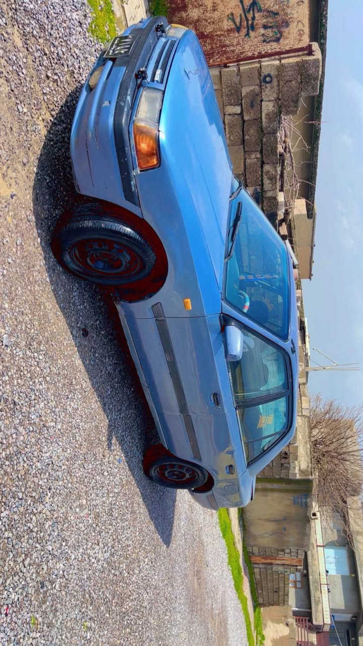 مازدا 323 بۆفرۆشتن سەیارەکە بێ سەراتایە واتا حلوجە کێشەی مەدەنی قەرداری بەشەرت.  گێرو مەکینەی بەشەرت وەرگوران  و مووس و بڕاوە بەشەرت. سەحری ئەم سەیارە 16 گەلاو محامەلە *********** ڤایبەری لەسەرە رانية, السليمانية
