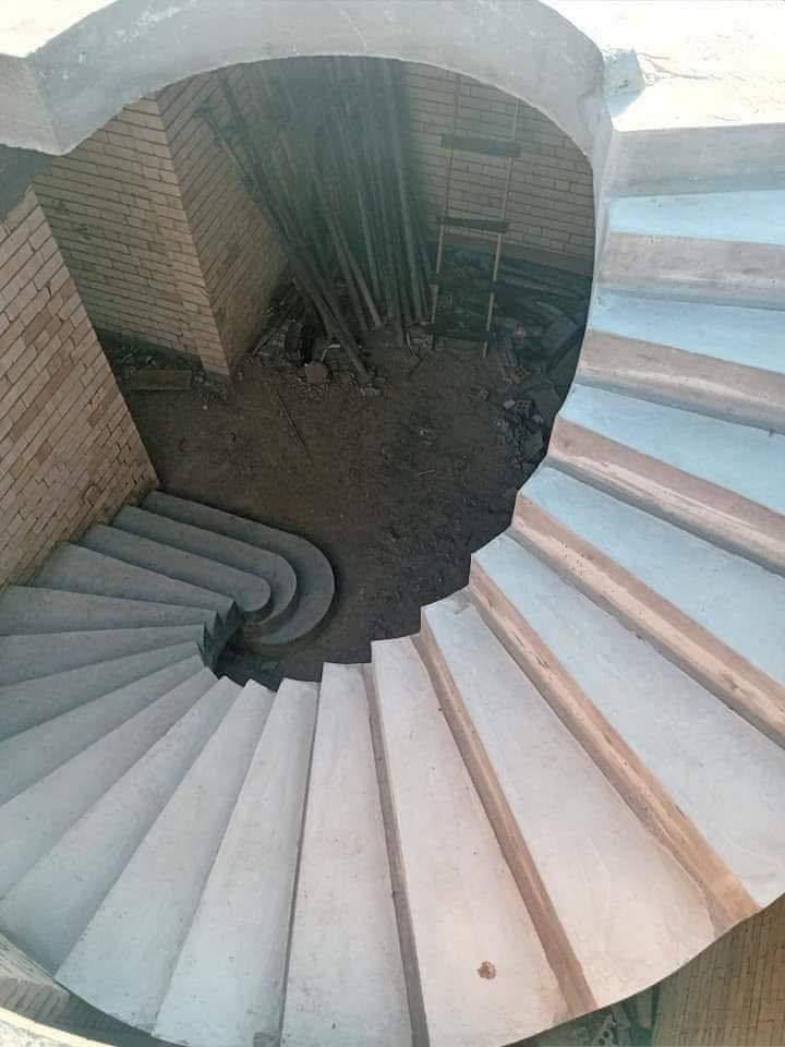 السلام عليكم قالب نجارة متفرغ للعمل حالياً شغل نظيف درجة أولى رقم الهاتف ***********
