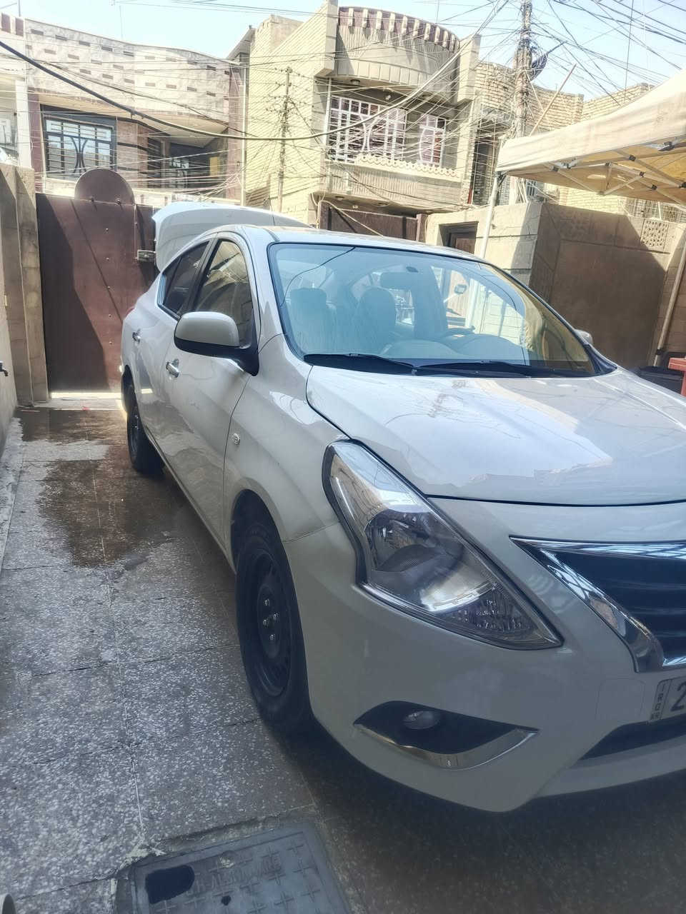 للبيع نيسان صني ٢٢ رقم سليمانيه الجديد وسنويه جديده بيه صبغ ربع بنيد فقط السعر ١٠٠ الاتصال ***********
