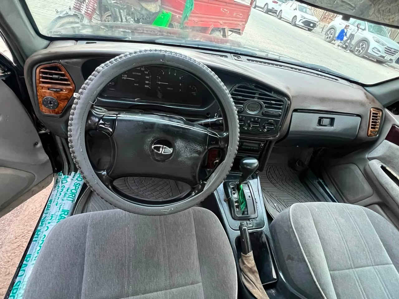 دايو فراشه مديل 97
رقم نكليزي راعيه بالنجف 
مكينه اوتماتيك ونجي  
سعره 30  وبيه مجال 
نضافه مثل ماموضح بالصور
مكان كوفه
***********
