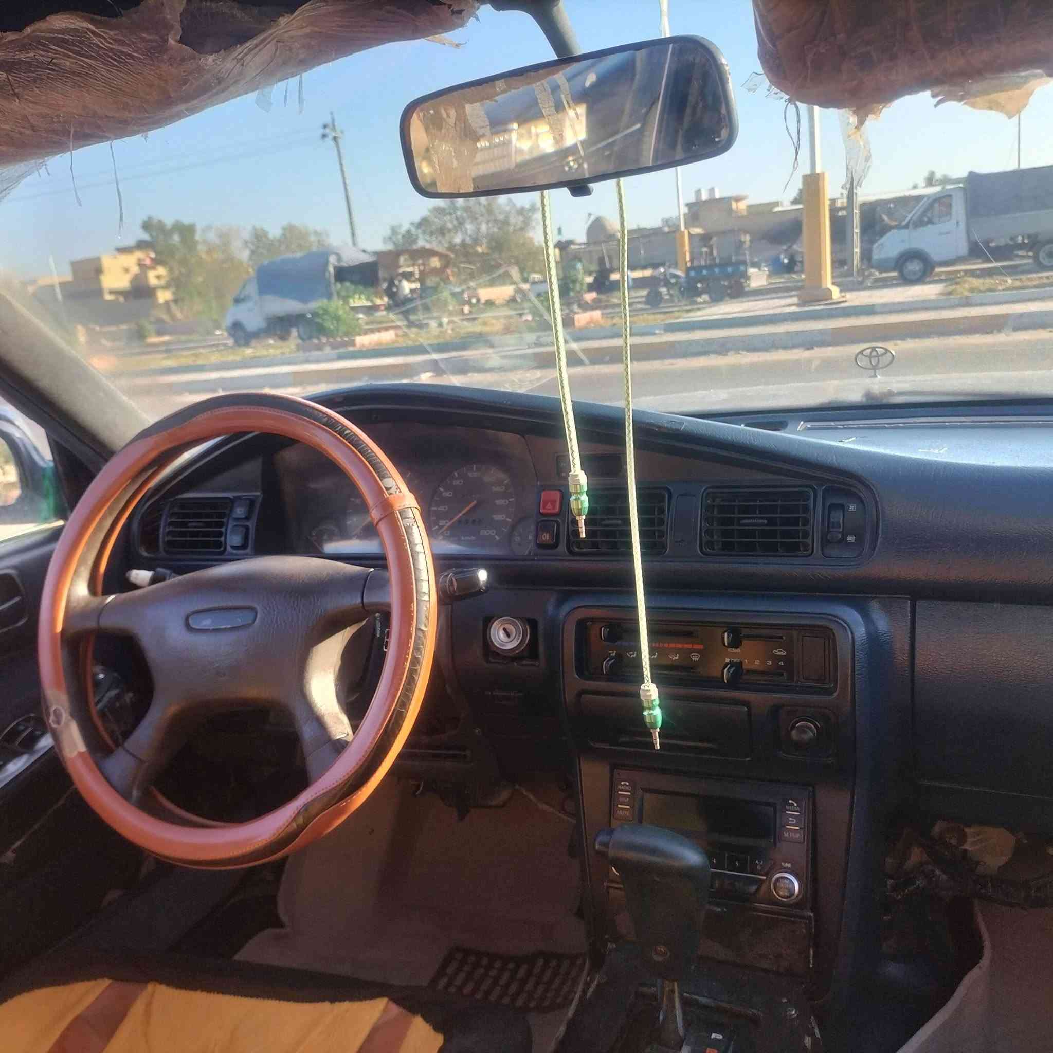 مارك موديل 92 محرك سته سلندر ونجي كير ميكانيكي كهربائيات كلها شغاله من الدعاميه للدعاميه صدر وتواير  
محرك وكير شرط سيارة مكفوله من العيب الشرعي وگص ونقل الاصوليات تريد وكاله تريد مداور سيارة جاهزة مجهزه كل نقص ما بيه  دشبول جديد وكهربائياته كلهن شغالات رون كيلو متر حماوة بنزين كل شغالات  السعر 32وبيه مجال 
العنوان ذي قار قضاء الغراف بني زيد الدچه 
الاستفسار ***********
