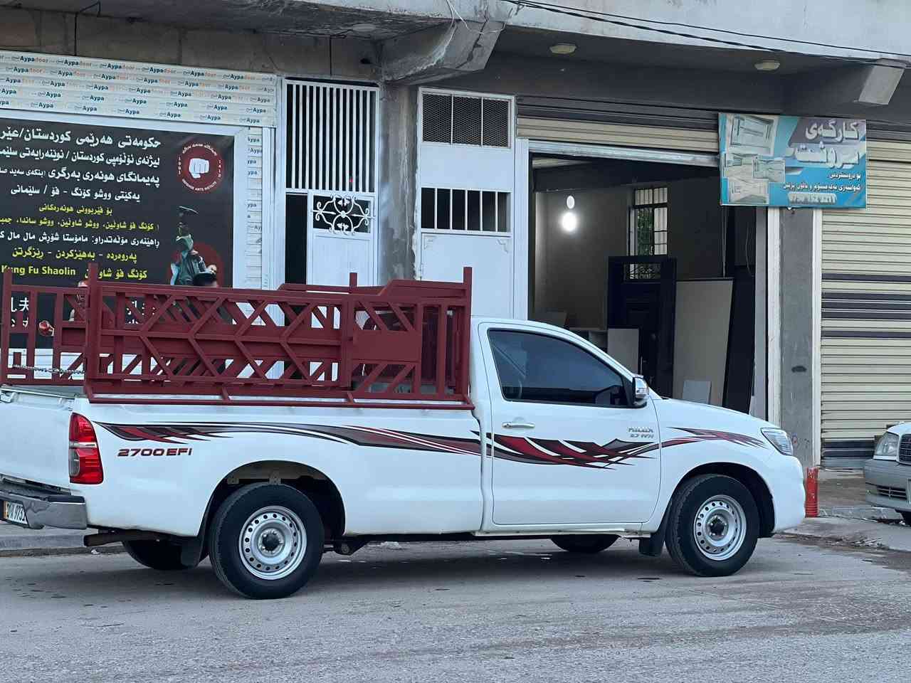 ٢٠١٤ شەریکەی جیهان
٢٦٠ روشتوە مەکینەی بێعەیبە بەشەرت نەکراوەتەوە 
سەنەوەی تازەیە تا ٢٠٢٨ 
گێرو مەکینەو ئەکسل بەشەرت 
 قەترە بۆیاخی نیە
لێدراوی نیە 
سەیارەکە ماڵی دۆستەو سەیارەیەکی زۆر جا ئیزە 
پەیوەندی بکەن 

***********
***********

