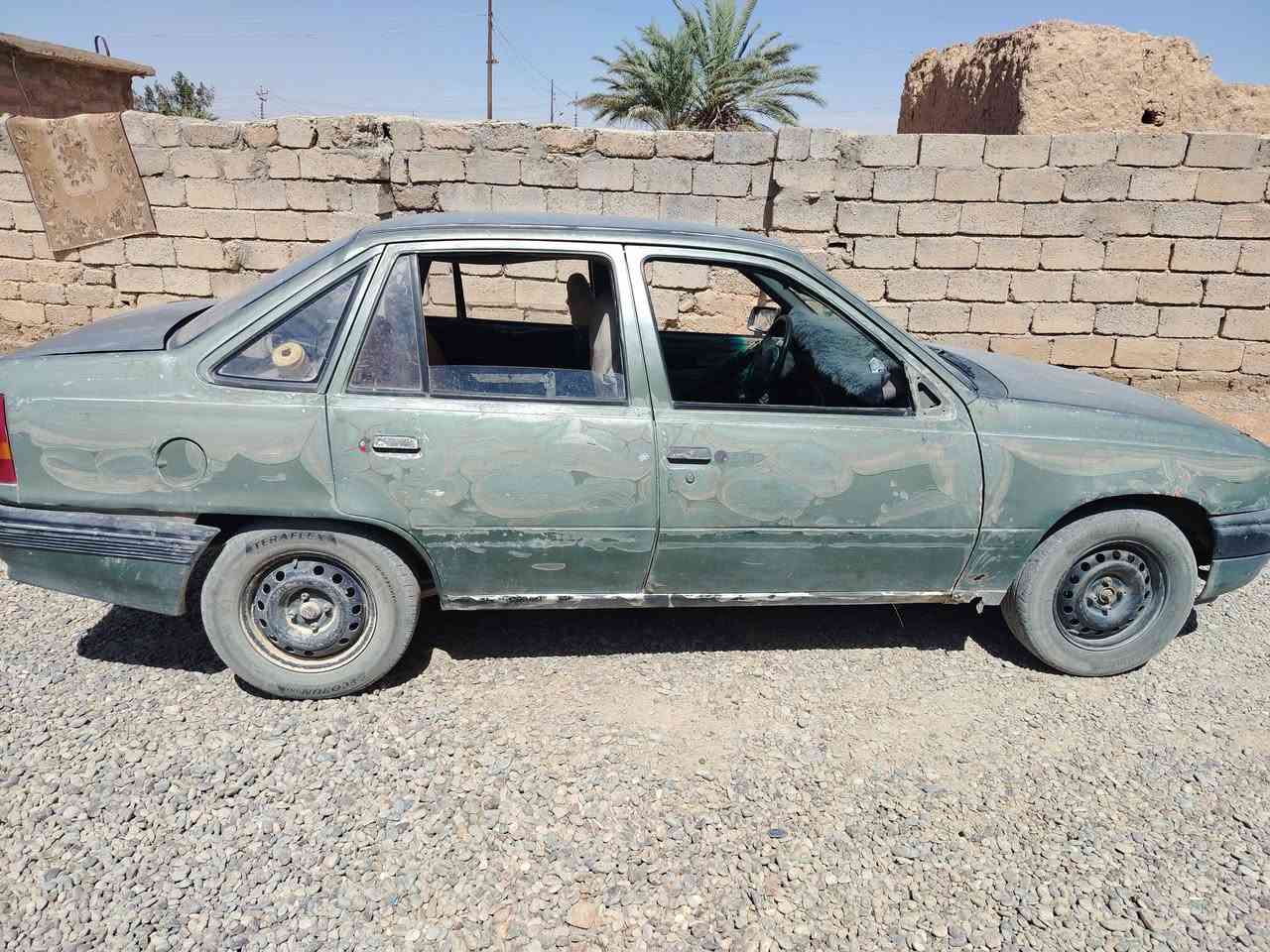 كاديت رقم كركوك سنويه خضره
السياره شغاله محرك بي صرف گير شرط ما بيها خياسات

انطيك رقم ابو السنويه تخابرو اذا تريد وكاله
مكان السياره ناحية الزاب قرية النميصه 

السعر 11 ورقه

***********
