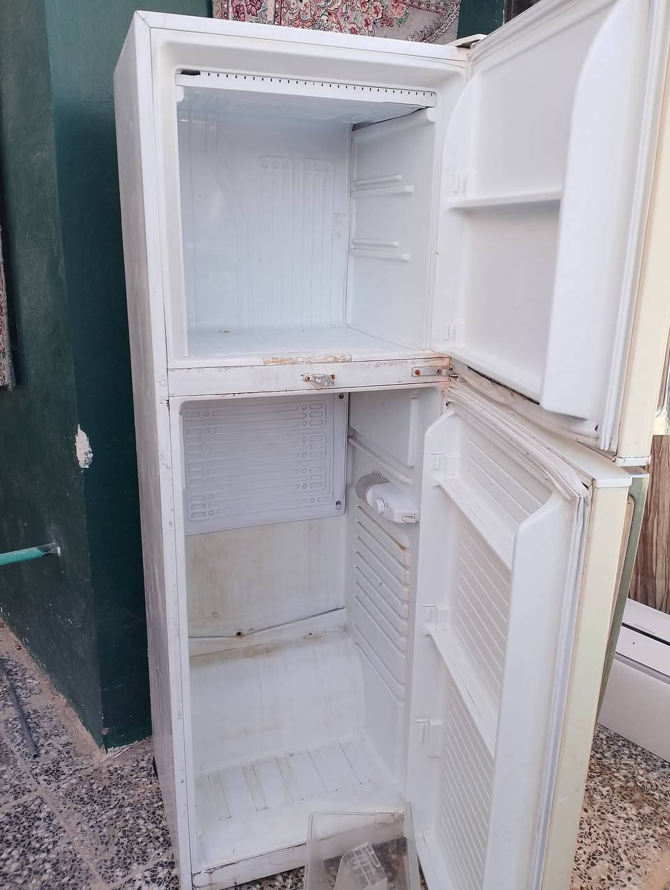 ثلاجه 175 سعرها 
***********
