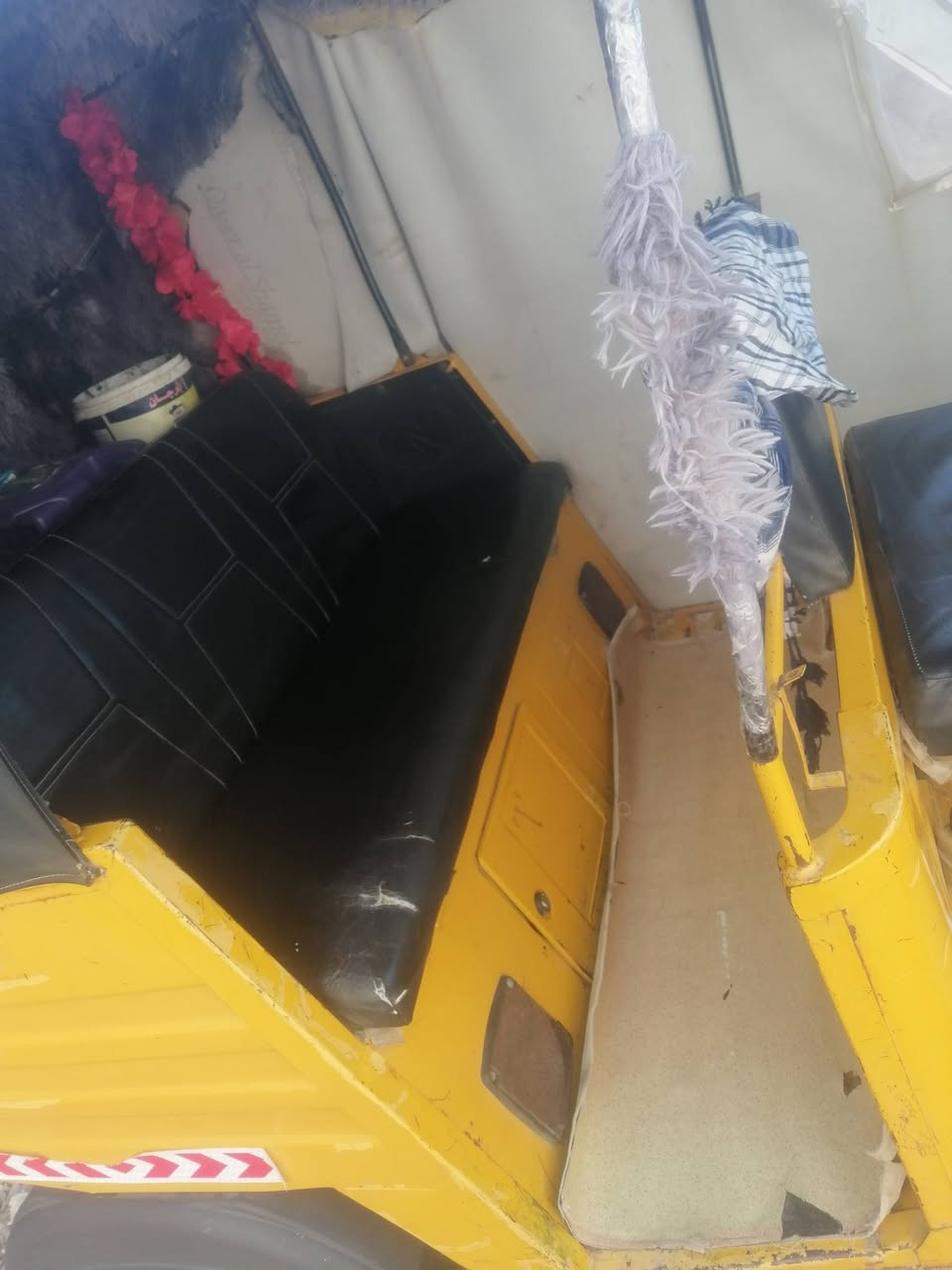 السلام عليكم تكتك للبيع تكتك كلش نظيفه فيها محرك مال تي بي اس اوراق كله اصولي محرك 22 والتيك توك موديل 18
***********
