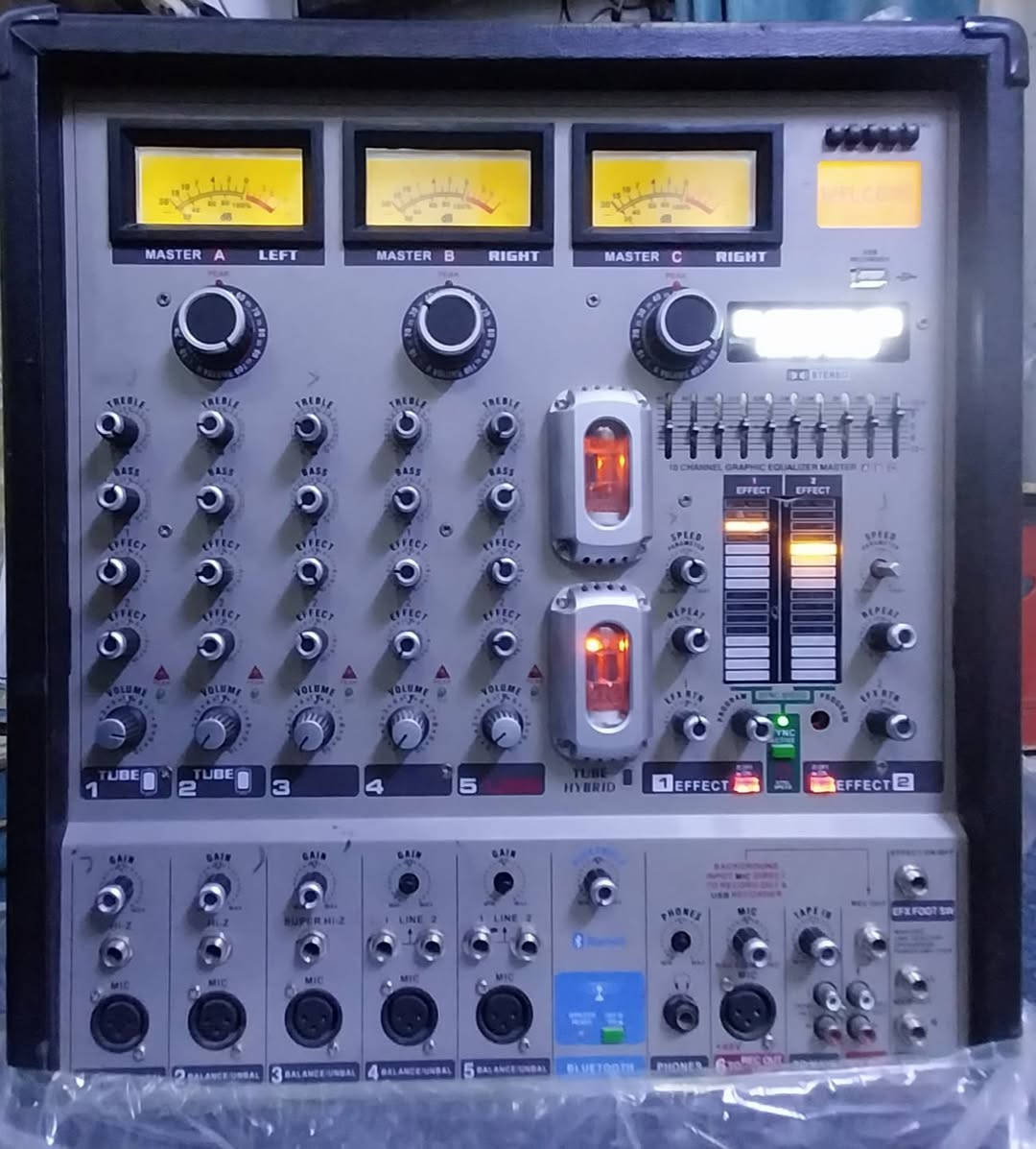 جهاز ٩٠ ٩٠ مستخدم
للبيع مكاني بغداد حي اور 
***********
