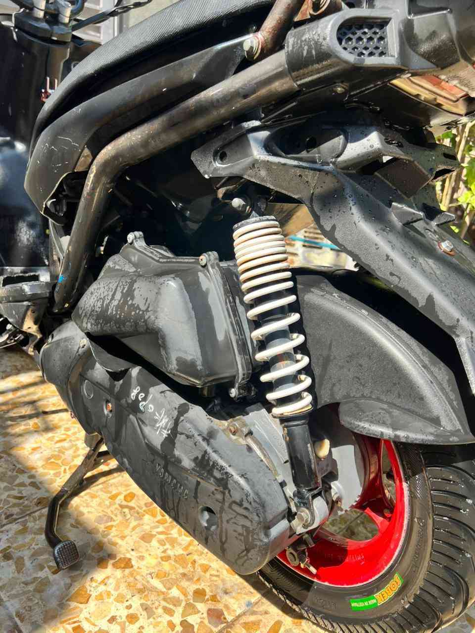 دراجه سكنس جبلي للبيع السعر 950 وبيه مجال العنوان الدولعي جكوك الرقم هاتف ***********
