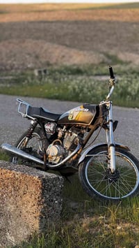 تايكر 2023  كلشي ماعايزو شغال السعر 380 وبي مجال مكاني العلم  07718004...