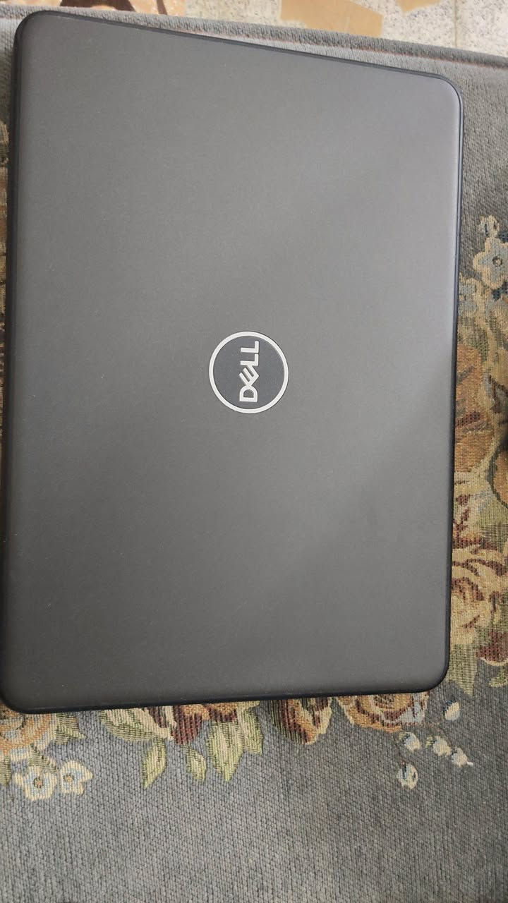 السلام عليكم لابتوب ديلل مواصفاتة 
core i5 جيل الثامن
هارد ssd256
رام 8 كيكا 
جهاز يخبل قبل شهرين من اخذتة 
ويا جنطة وشاحن 65 واط
بي منفذ hd ومنفذ تايب سي
مكاني ديوانية يوجد توصيل ديوانية, القادسية


**إذا كنت صاحب هذا الإعلان وتريد حذفه لأي سبب، رجاءا أرسل رسالة إلى الدعم الفني**