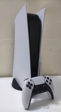 PS5 • فات • كامل الملحقات