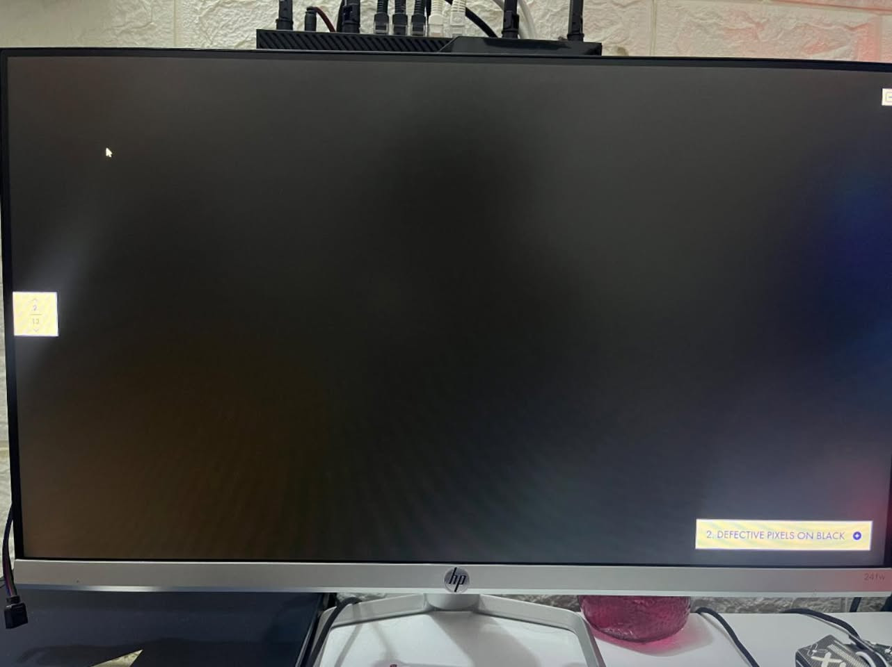 شاشة HP 24 
75HZ 
مستعملة استعمال نظيف حتا كرتونها موجود 
ملحقاتها 
كيبل HMI مالت الشاشة 
كيبل DP to HDMI 
الشاشة بيها شخط خفيف ما ماثر عليها مثل ما موضح بالصورة 
بسعر 60 الف دينار وعندي توصيل 
مكاني البصرة الجنينة شارع البهو


**إذا كنت صاحب هذا الإعلان وتريد حذفه لأي سبب، رجاءا أرسل رسالة إلى الدعم الفني**