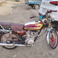 موديل ٢٠٢٢ • نضيفه • اوراق موجوده