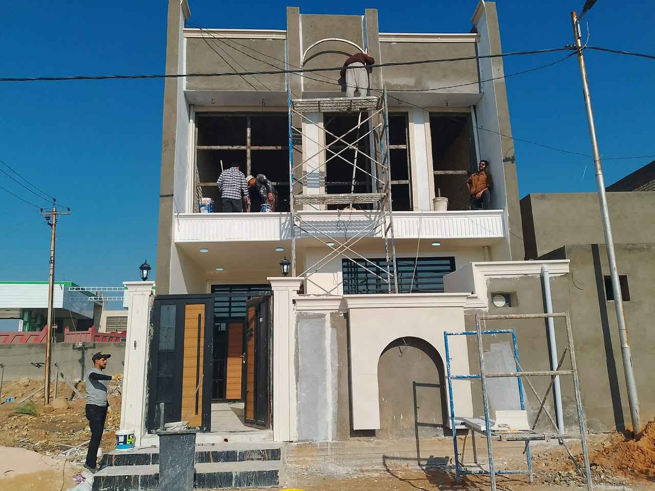 سلام عليكم
اعمل كافة الاصباغ الداخليه والخارجيه تنضيف وصبغ الحداديه وكافة اعمال الديكور الجبس بورد والفوم والسحبات الملكيه مكاني نجف الاشرف اللزم كباله او على المتر شغل درجه اولى ودقه بالعمل واسعار مناسبه 
للتواصل رقمي *********** واتساب موجود
