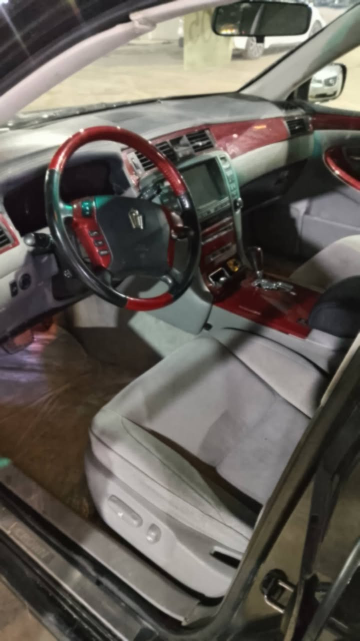 بەناوی خودای گەورە    شاهانە 182یبێدووکەڵ ڕەشی قەتران بێداعمولێدراو گێڕومە کینەو کارەبایو تەقەی بەشەرت بەشەرتی سەقفو کەڤەر گۆڕاونەبێ شانسی کۆسەرەنەبێ ماڵی دۆستە تەبریدساردووگرم مەزبووتە ناوی لۆکە تێبینی تایەی زەعیفە سعری 46گەڵا ***********
