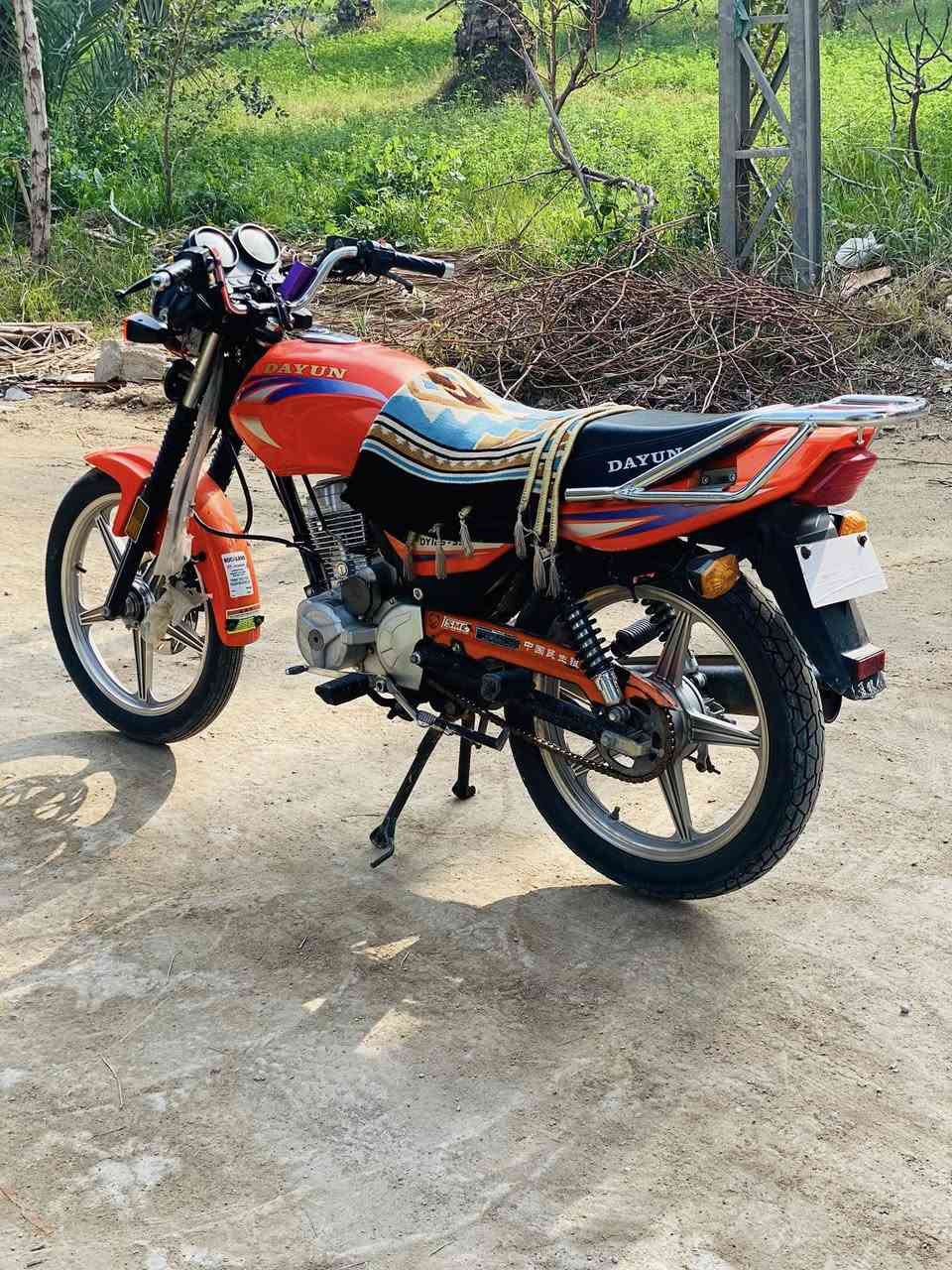 للبيع دايون عضم 22 طالعه 23 اوراق اصولي كامله مكفوله محرك مكفول دراجه نضيفه مكان الدراجه كربلاء سعرها 1350وبيه مجال شراي اتصل عرقم وتدلل ***********
