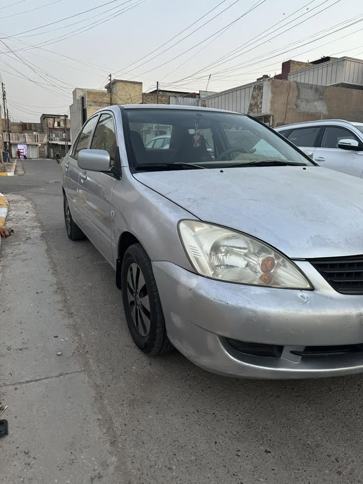 السلام عليكم لانسر 2010
خليجي بدون ضربه او صبغ بيهه طخات بسيطه
كير محرك جدد 
تبريد ثلج 
صدر امامي خلفي جديد 
تخم تاير جديد 
مكان السياره بغداد 
السعر 75 ورقه
للاستفسار ***********
