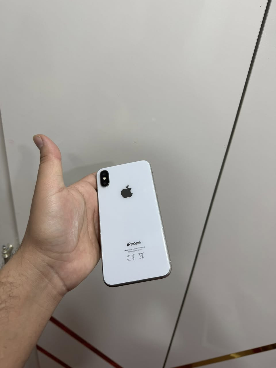 � للبيع – Apple iPhone X
🔹 الذاكرة: 64GB
🔹 حالة الجهاز: نظيف جداً 100%
🔹 كلشي شغال تمام

⚠️ الملاحظة:
زر رفع الصوت وزر خفض الصوت عطلان ويحتاج تصليح بسيط (تكلفته تقريباً 10 آلاف
💰 السعر: 90 ألف قفل
📍 العنوان: بغداد – البياع
🚚 يوجد توصيل داخل بغداد

📞 رقم الهاتف: ***********
