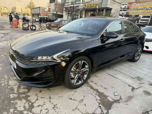 سلام عليكم كيا k5 
2022 فول مواصفات 

.كشنات جلد
.تحكم سترين
.شاشه
فول ماعده البونرامه 
وارد امريكي 
حادثها بنيد فقط 
بدون ايرباك 
رقم بغداد 
 السعر:165 وبيها مجال بسيط 
***********📞
