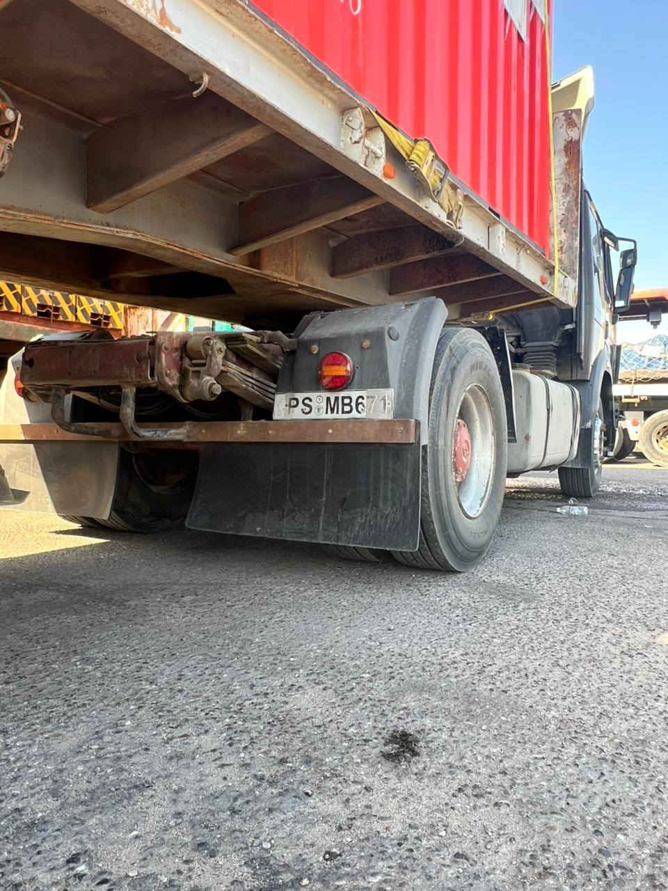 للبيع راس وعربانه 91مكفوله سبرنك تخم تاير مكينه 48كير كهربائي الشراي يتصل علرقم مكلف بلنشر ***********
