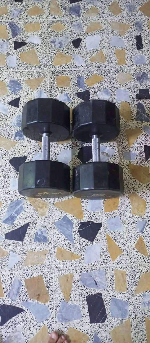للبيع وزن الوحده 40 ثنيهم 80 شراي راسلني وتدلل


**إذا كنت صاحب هذا الإعلان وتريد حذفه لأي سبب، رجاءا أرسل رسالة إلى الدعم الفني**