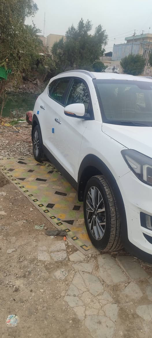 توكسان خليجي 2019 مكفولة 
سياره حلوه مال جناي 
التواصل ***********
