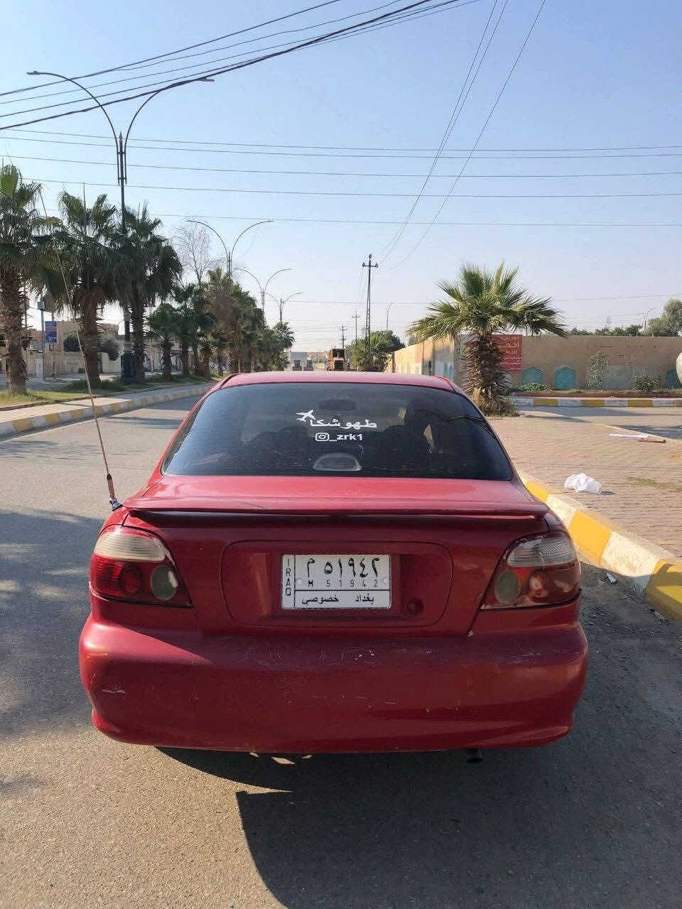 السلام عليكم كيا سيفيا موديل 2000 كير اوتو محرك 20 بغداد الماني شرط التحويل للبيع او مراوس السعر 40 ورقه وبيها مجال شي قليل للاستفسار الاتصال بلرقم ***********
