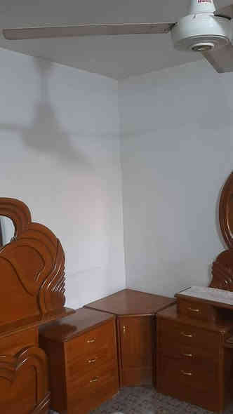 السلام عليكم عرفه نوم مستعمله نضيفه كلش وصاج اصلي السعر مليون وبي مجال للشراي مكاني  حي العامل //***********
