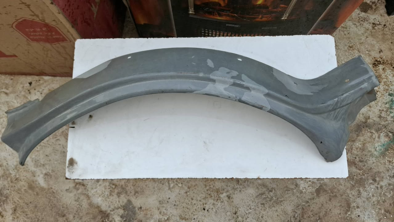 مواد إحتياطية هيونداي بزون ، اغلبها جديدة أصلية كورية أستيراد شخصي في وقتها ، العنوان بغداد والتواصل على الرقم ***********
