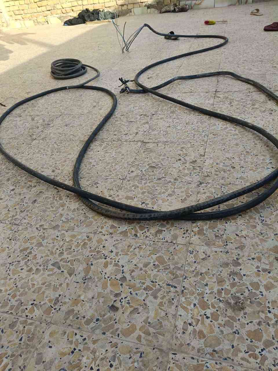 السلام عليكم كيبل 12متر ابو 16 
وكيبل ابو 10 طوله8 ونص للبيع سعر ع خاص رقم *********** Colombo, Sri Lanka
