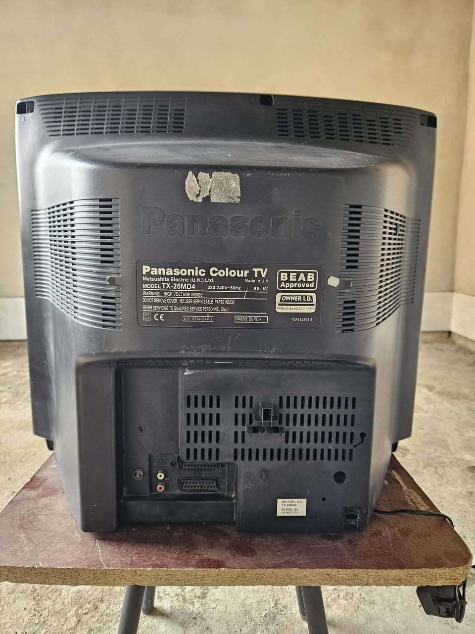 سلام عليكم مكلف بنشر. مكلف بنشر.  بان سونك. باله  uk. منافذ av ....skart حجم 25 جهاز بمعنى الكلمة تحفة.  سعر 110  للتوضيح  الاخ  ضاربه نايلون للحفاظ عليه جهاز مابي شخوط. رقم صاحب التلفازيون رقمي 
***********
وبي واتساب
