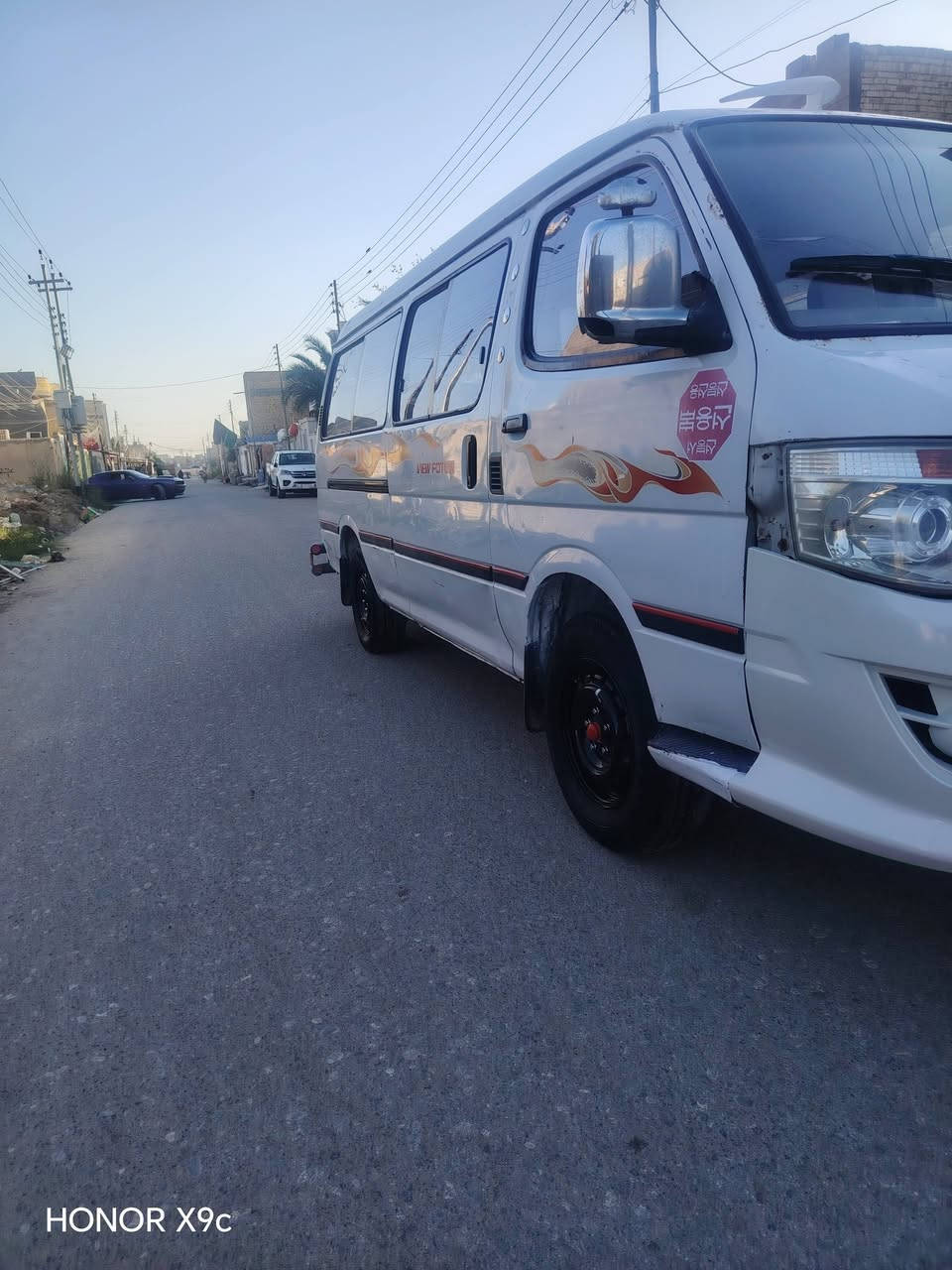 سلام عليكم فتون ١٤ موصليه رقم  مثنى  سنويه عظم عاج رقم شاصي موجود   سياره مكفوله من ضربه وصبغ  مكينه وكير وكسن مكفولات حداديه امامي خلفي كهربائيات كله شغاله  تخم تاير  دوشمه  مكان ناصريه قضاء رفاعي سعر ٣٨ وبيه حك جيه للاستفسار الاتصال على الرقم ***********
