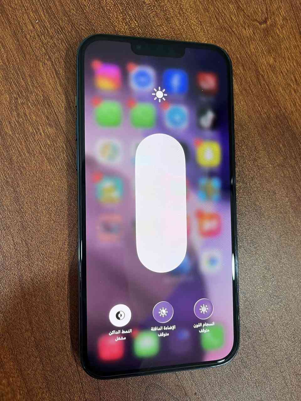 ايفون 13 برو ماكس لون اخضر 🍏
ذاكرة 256 بطارية 84 
السعر 650 الف د.ع
العنوان بغداد الرقم للتواصل ***********
