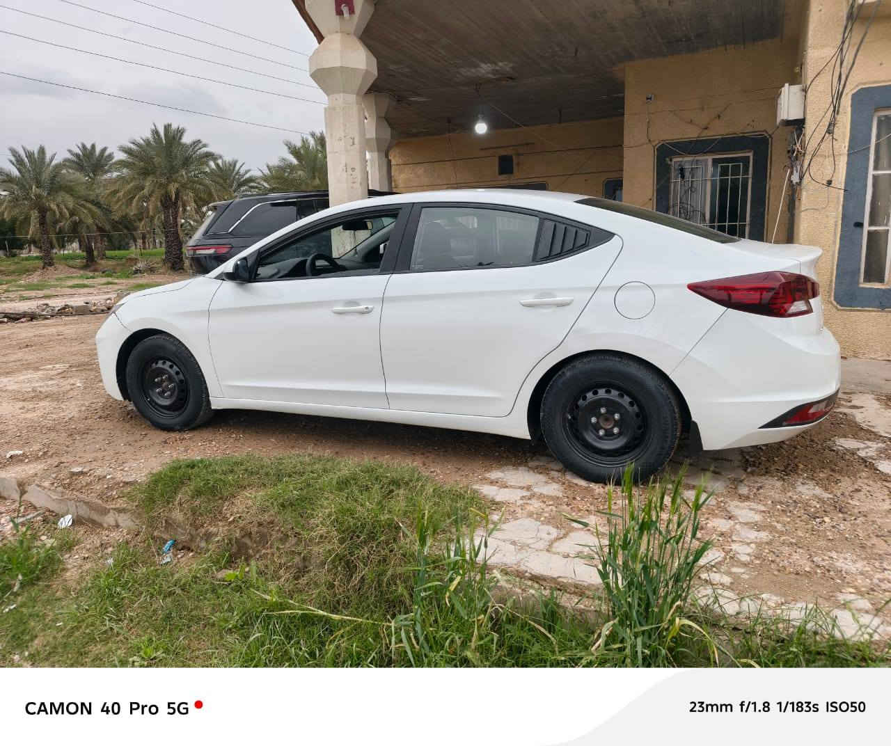 السلام عليكم النترا موديل 19 حادثها سرقة بنيد فقط مع تكحيل قليل بالجاملغ مكان السيارة. بغداد الدورة سونار مرفق مع الصور *********** سعر ١٢٤ وبيه مجال قليل
