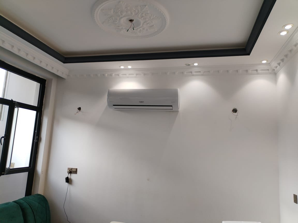 🚨 لا تستعجل وتنصب سبلت قبل ما تقارن!
يمكن تدفع هواي… وانت ماخذ شغل عادي 🤷‍♂️
وإحنا نوفرلك شغل يبرد قلبك قبل المكان 😎❄️

⸻

🔥 عرض وتحدي من الضمات للتبريد 🔥

إذا حصلت شغل أدق وأنظف وبنفس السعر… إحنا أول ناس نكلك روحله 👌

⸻

🎁 عرض خاص ومحدود:
خصم 20% عند تنصيب أكثر من سبلت واحد

(العرض لفترة قصيرة… الحق قبل الزحمة)

⸻

💪 ليش تختارنا؟

✔️ شغل مرتب بدون تكسير وتشويه
✔️ ترتيب أسلاك بشكل يفتح النفس
✔️ تنظيف وتعقيم بعد الشغل
✔️ التزام بالمواعيد بدون تأخير
✔️ ضمان فعلي مو بس حچي

⸻

🔧 خدماتنا:

• تنصيب كل أنواع السبالت
• صيانة ومعالجة الأعطال
• سحب وشحن غاز
• تبديل كمبريسر
• نقل وإعادة تنصيب
• تنصيب سخانات
• أعمال كهرباء خفيفة

⸻

📍 نغطي:
بغداد (كرخ – رصافة)
الحلة – كربلاء – الأنبار – الكوت
(خارج بغداد: 4 سبالت وفوك)

⸻

💗 مبادرة خير:
أسعار خاصة ودعم للعوائل المتعففة ❤️

⸻

⏰ نشتغل 24 ساعة

📲 للحجز والاستفسار (واتساب أو اتصال):
***********
***********

***********
***********

⸻

🌟 الضمان للتبريد
شغلنا يحچي عنا… وراحتك تهمنا ✨
