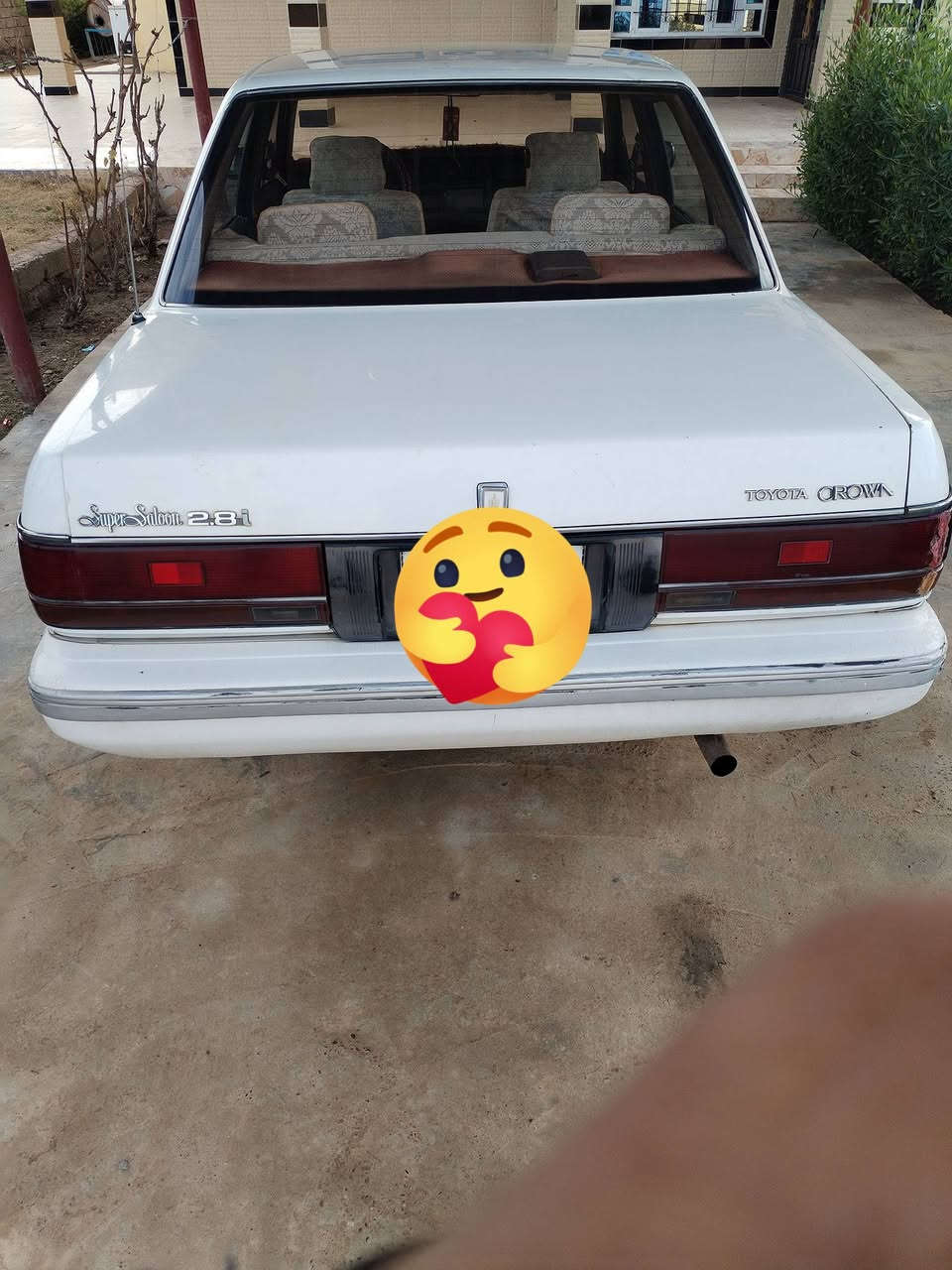 سيدان موديل 90 رقم نينوى شرط التحويل سنويه جديده بيها صبغ مكان قليل جدا طخم تواير جديد محرك كير شرط صدر جديد سياره مال جناي السعر 65 وبيها مجال   ***********
