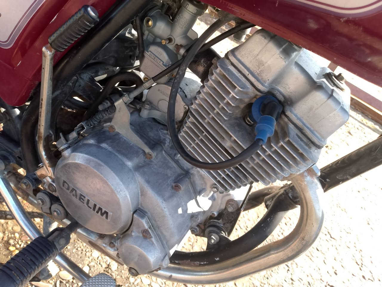 دايلم  ابتر للبيع كامل كهربائيات كلها شغاله تايرات جدد سلف شغال محرك حلو ***********
