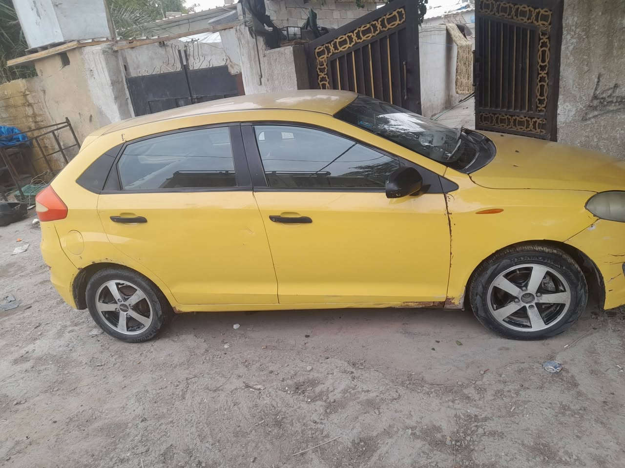 سياره شيري افلاوين موديل ١١ سياره كامله محرك كير تبريدكهربائيات تخم تاير ويل كب شاشه السياره خير من الله مصفره هيئه وغرامات السنويه ٢٩ السعر ٣٤ وبيهه مجال لطيبين مكاني كراده الشرقيه الرقم ***********
