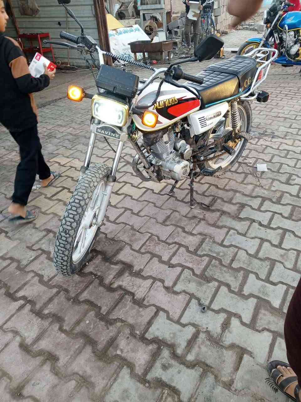 سلام عليكم ورحمة الله وبركاته موطور مكفول ايراني موديل 22 500وبي مجال هاذ رقمي ***********
