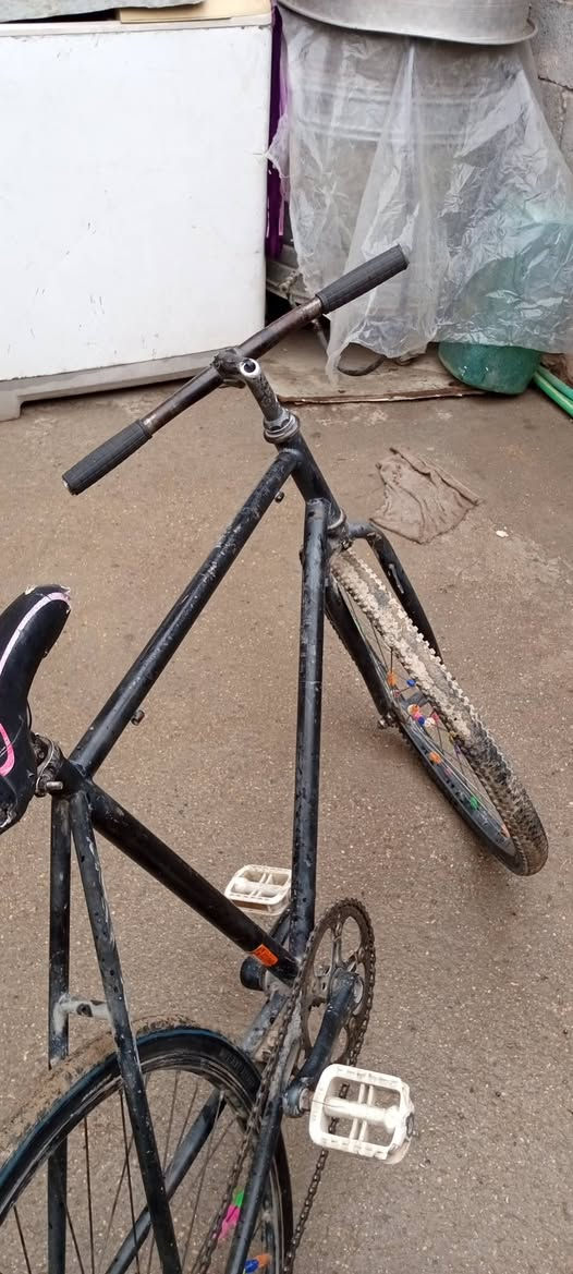 السلام عليكم باسكل c700 باسكل نضيف عوزه بس ابريك وتعديل صينيه
السعر 35 
رقم الهاتف ***********
