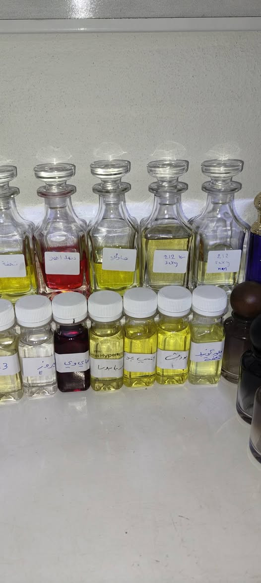 يتوفر لدينا انواع العطور المركزة  الفرنسية والانگليزية والسويسرية باسعار الموصل والعطور الجاهزة وانواع المعطرات  
الأسعار تبدأ من 1000 دينار 
العنوان قرية العباس مجاور جامع العباس الكبير 
Saif Saad Alzubaidy 
 نمور سعد


**إذا كنت صاحب هذا الإعلان وتريد حذفه لأي سبب، رجاءا أرسل رسالة إلى الدعم الفني**