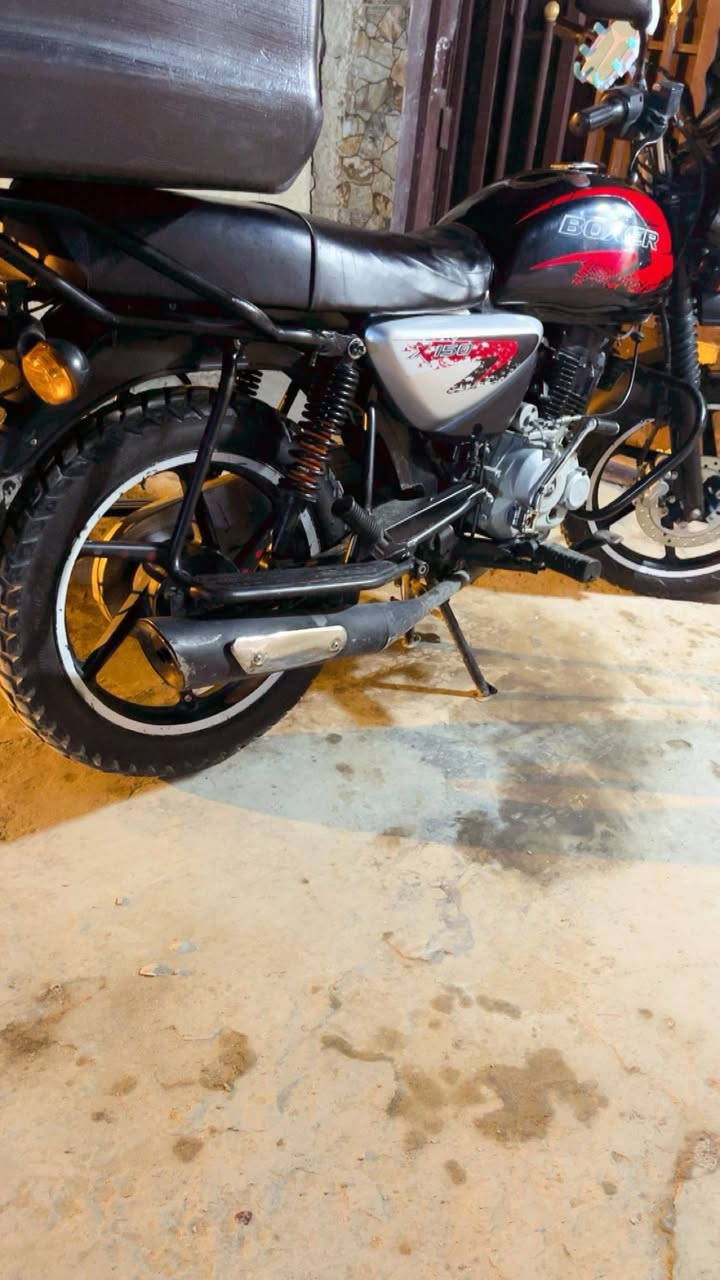 سلام عليكم
دراجه بوكسر 2023اوروق كامله غبور القلم دراجه خير من الله السعر 1150. الرقم *********** متواجد وتساب
