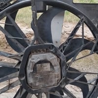 مروحه f01 مع الكارت 80 الف  وتدللون 07709964545