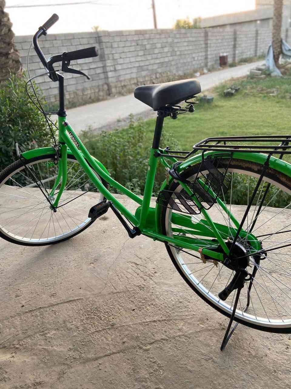 السلام عليكم بايسكل سانتوس للبيع نضيف مثل الي بل صوره السعر 140
وبيه مجال


**إذا كنت صاحب هذا الإعلان وتريد حذفه لأي سبب، رجاءا أرسل رسالة إلى الدعم الفني**