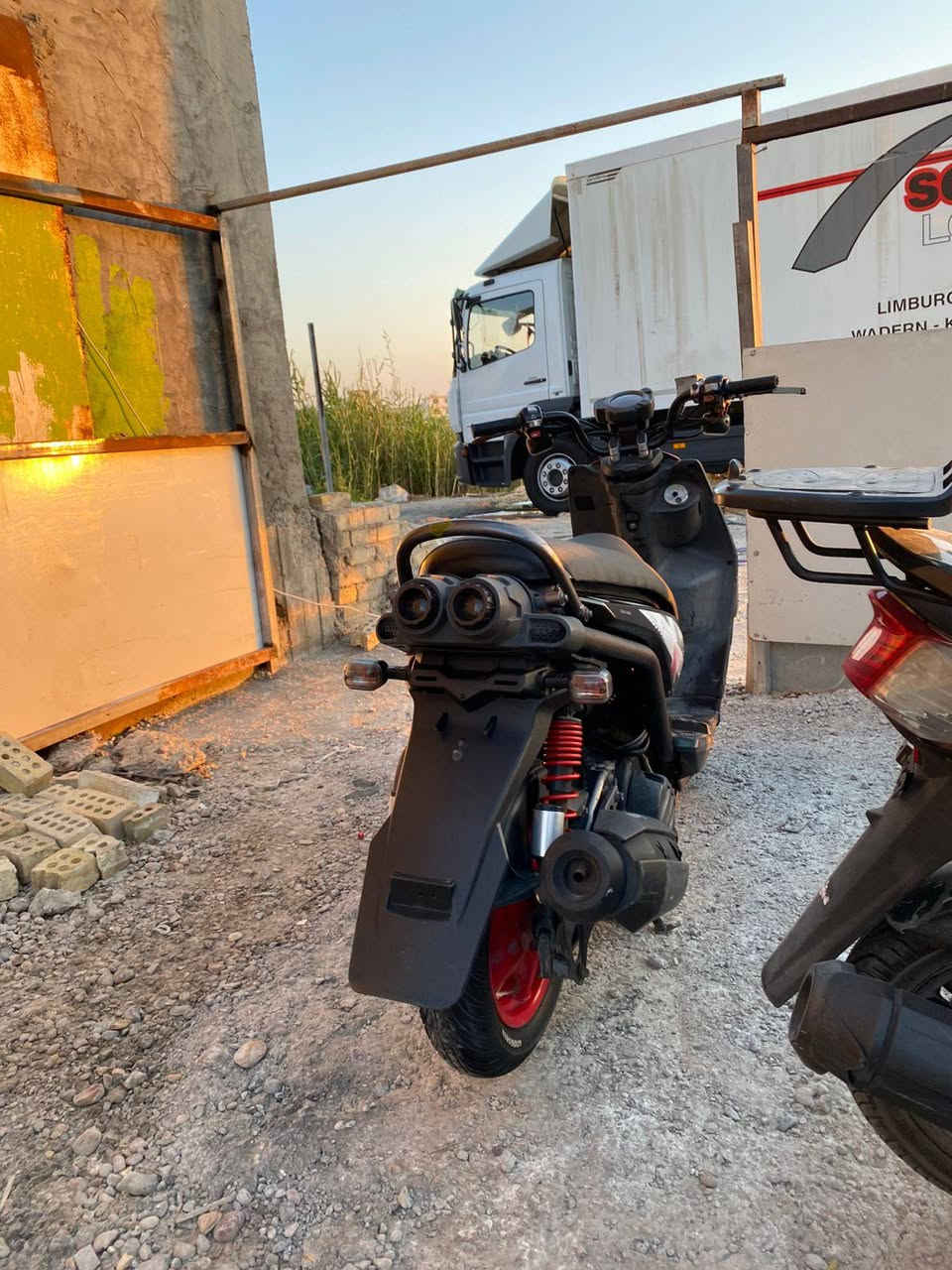 السلام عليكم سكنس جبلي ياباني بنت امها الدراجه كفاله من كلشي مكينه كهربائيات كله كامل سعرها مليون و350 وبيها مكان حك الجيه العنوان... بغداد جكوك 📍


**إذا كنت صاحب هذا الإعلان وتريد حذفه لأي سبب، رجاءا أرسل رسالة إلى الدعم الفني**