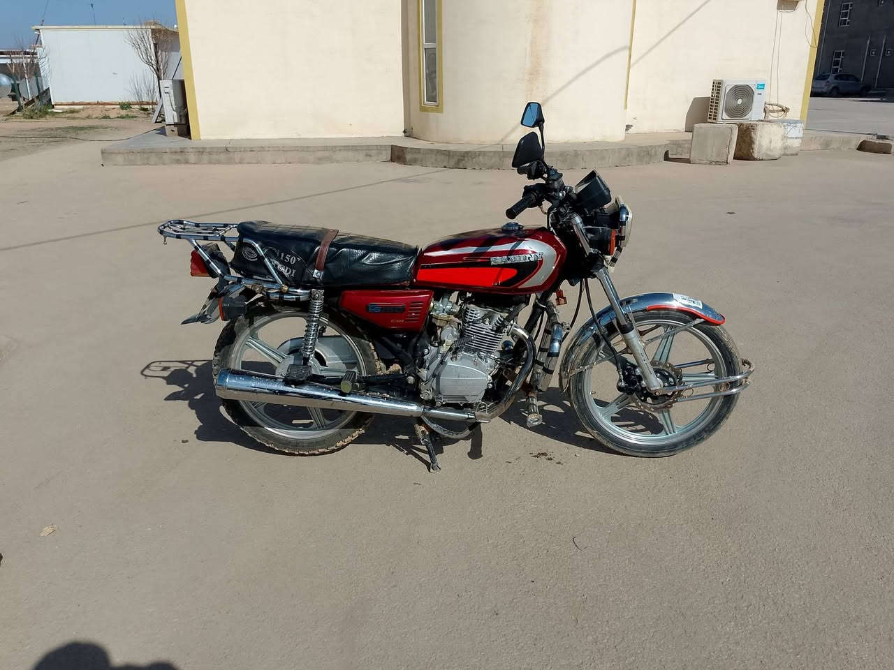 أعادة نشر بسبب الوعود الكاذبه 
موطور للبيع او للمراوس حسب القناعه سيفان موديل 21 لون موروني محركه ما مفتوح يشتغل نگره سلف كهربائياته يعوزهن شويه ضبضبه دبلاته فول باقي التفاصيل خاص او الأتصال عالرقم 
مكاني/ القائم حي غزه قرب مقبرة السلمان 
الرقم/ ‏‪***********‬‏
