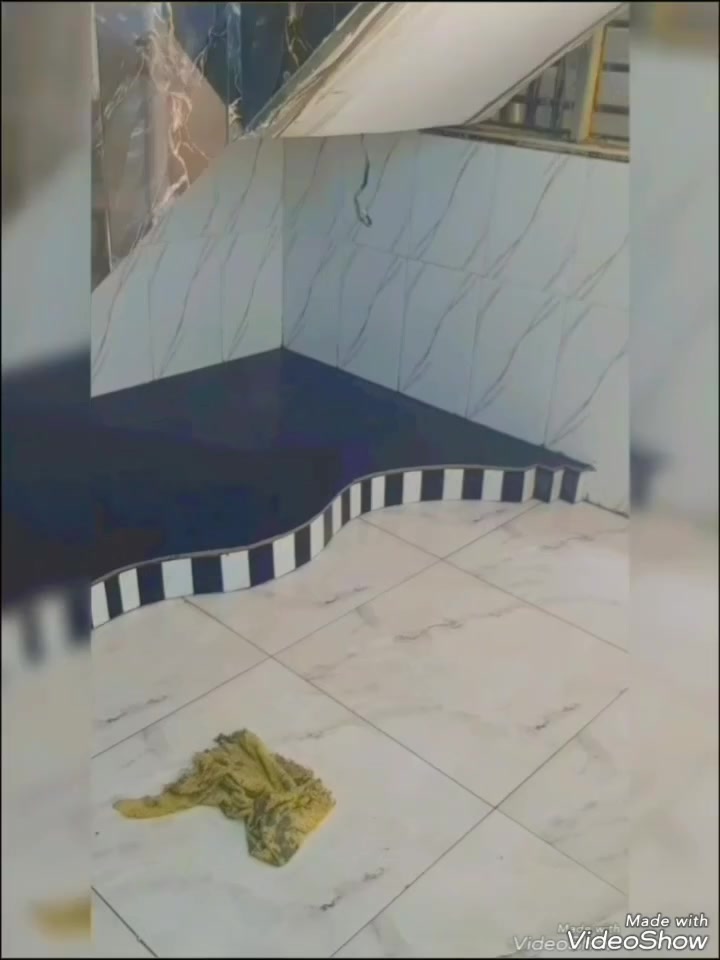 من رخصة الإدمن خلفه سيراميك أرضية وجدار شغل درجة أولى وكفال بشغلي 8  الف المتر *********** واتساب
