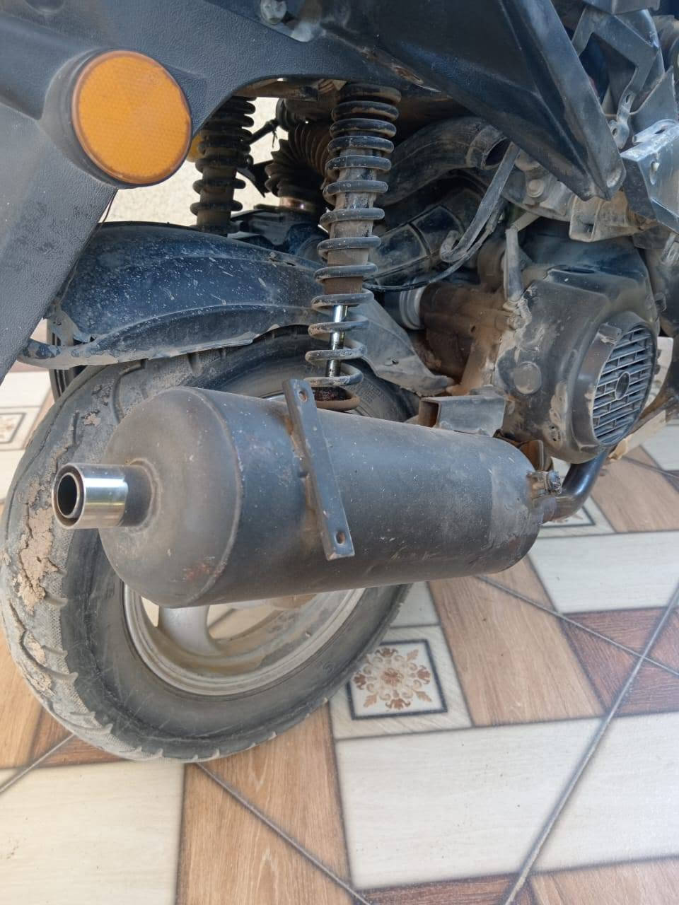 سلام عليكم دراجه للبيع سكنس موديل 20 السعر 150 دراجه شغاله كل شي ما بيه المكان ديالى الخالص يم فلكه مال مصطفى جواد الرقم ***********
