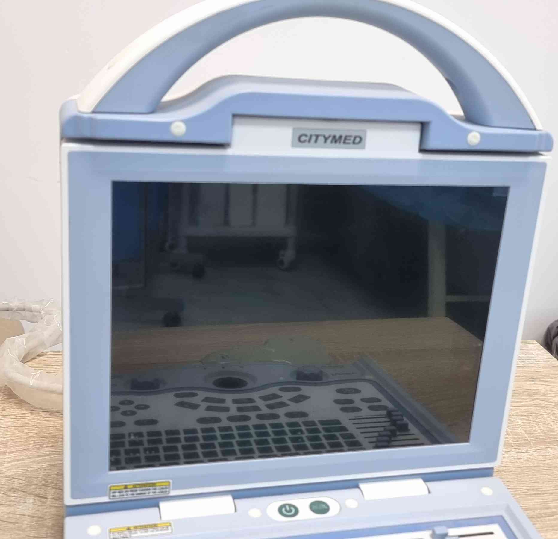 السلام عليكم
يوجد جهاز سونار للبيع
جهاز جديد قليل الأستخدام .
للتواصل المراسلة ع الواتساب
***********
